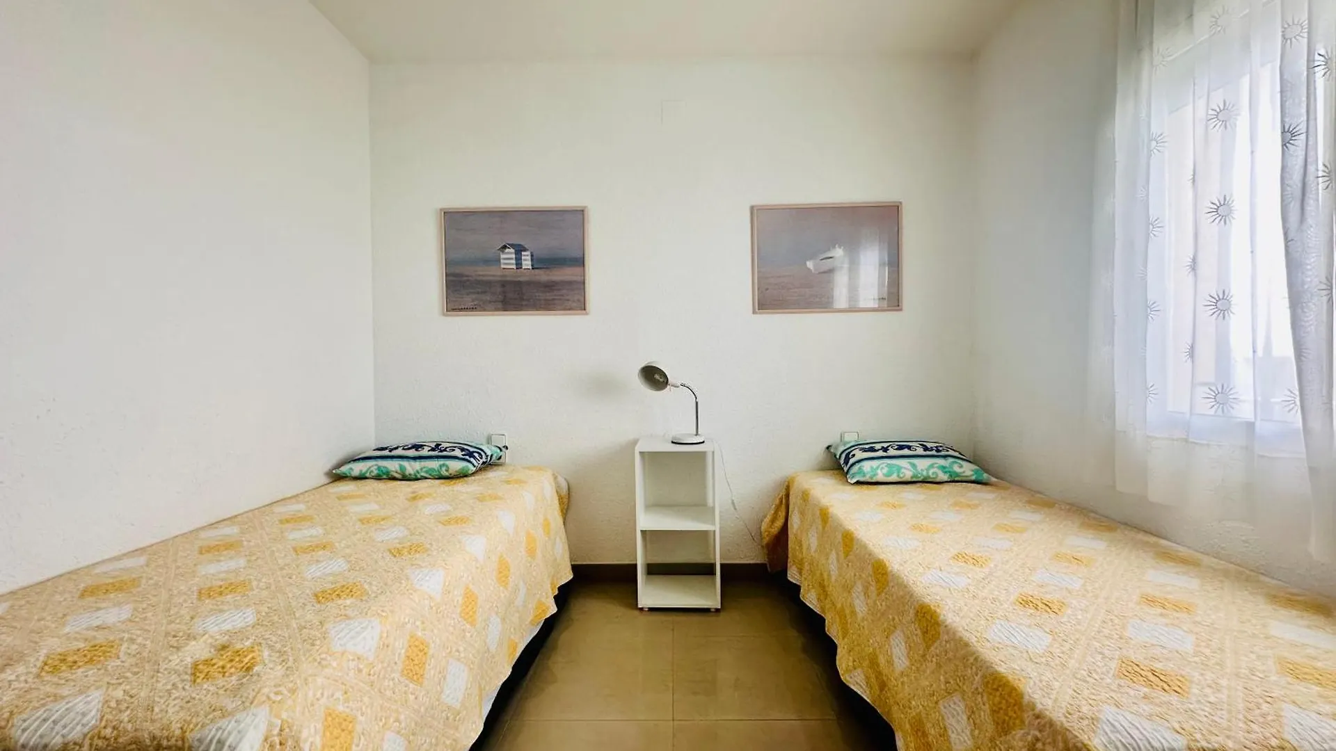 Global Immo 3353 Bellezza III Apartment Roses Spain